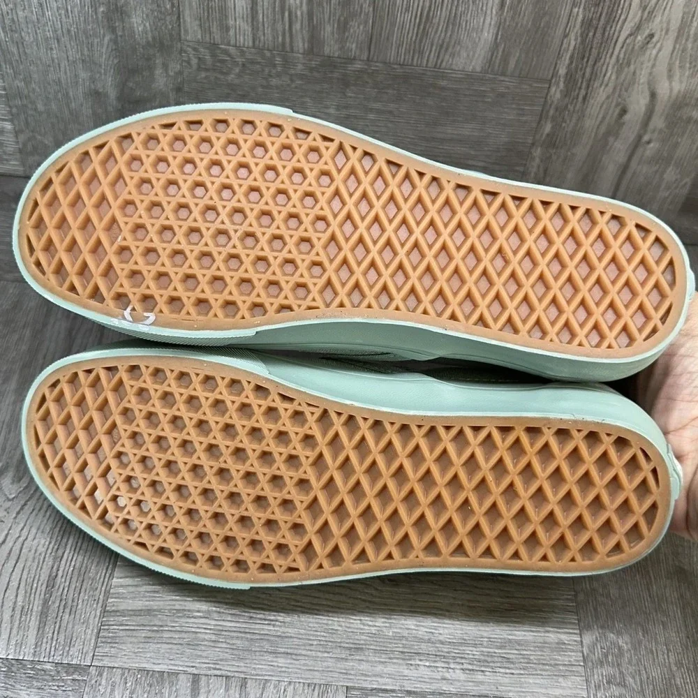 Vans Classic Slip-On Women 6.5‎ Sage Green Canvas Monochromatic Skate Shoes NEW